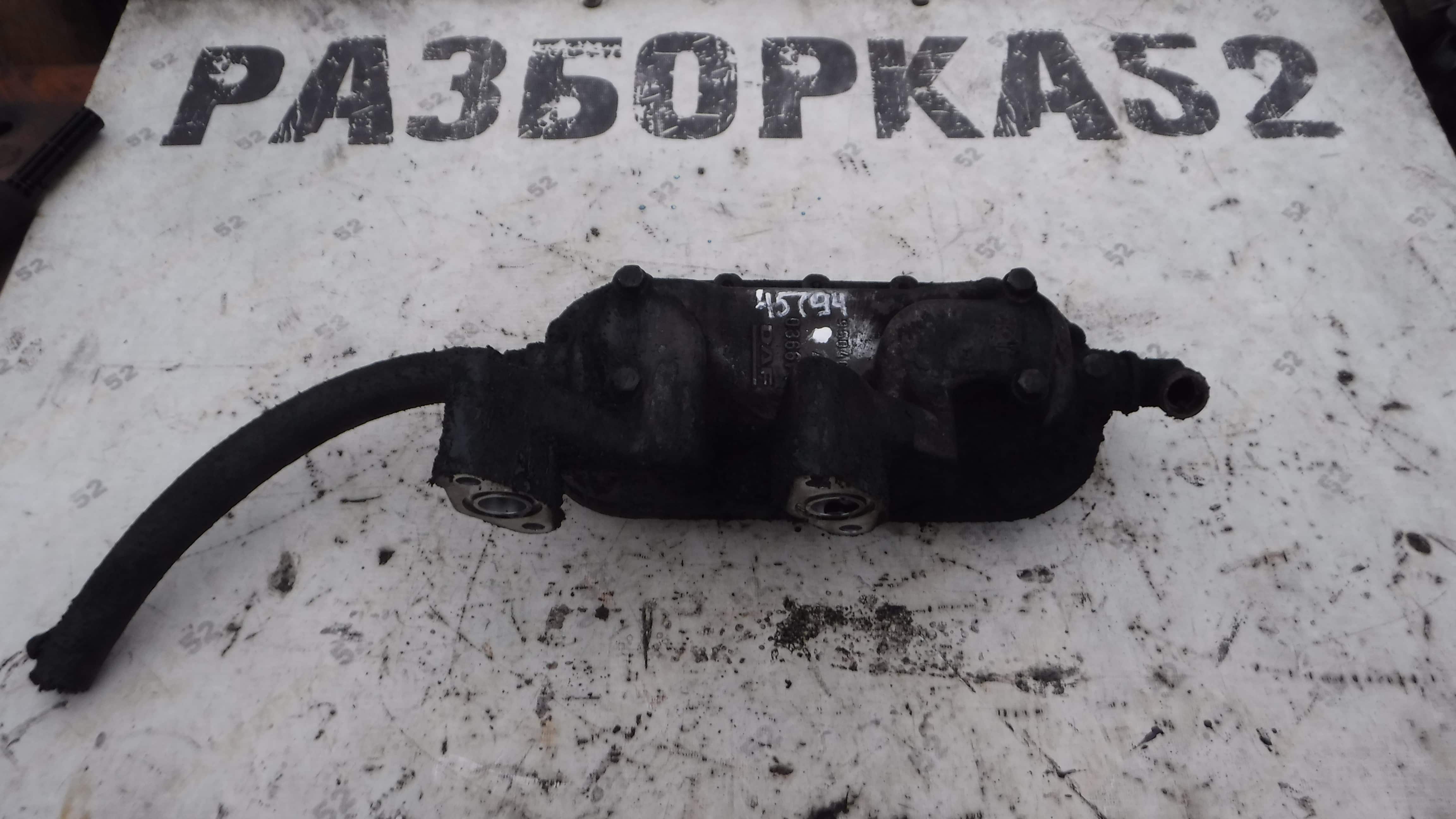 Теплообменник масляный Масляного фильтра 0681651 0366746 Daf 95 ATI 1995